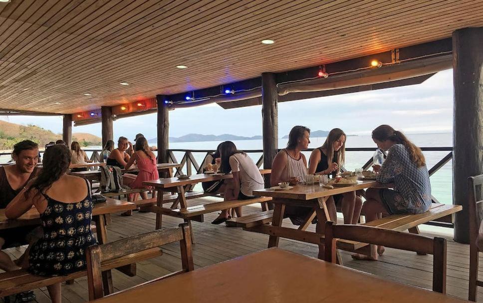 Ratu Kini Dive & Stay Mana Island Luaran gambar